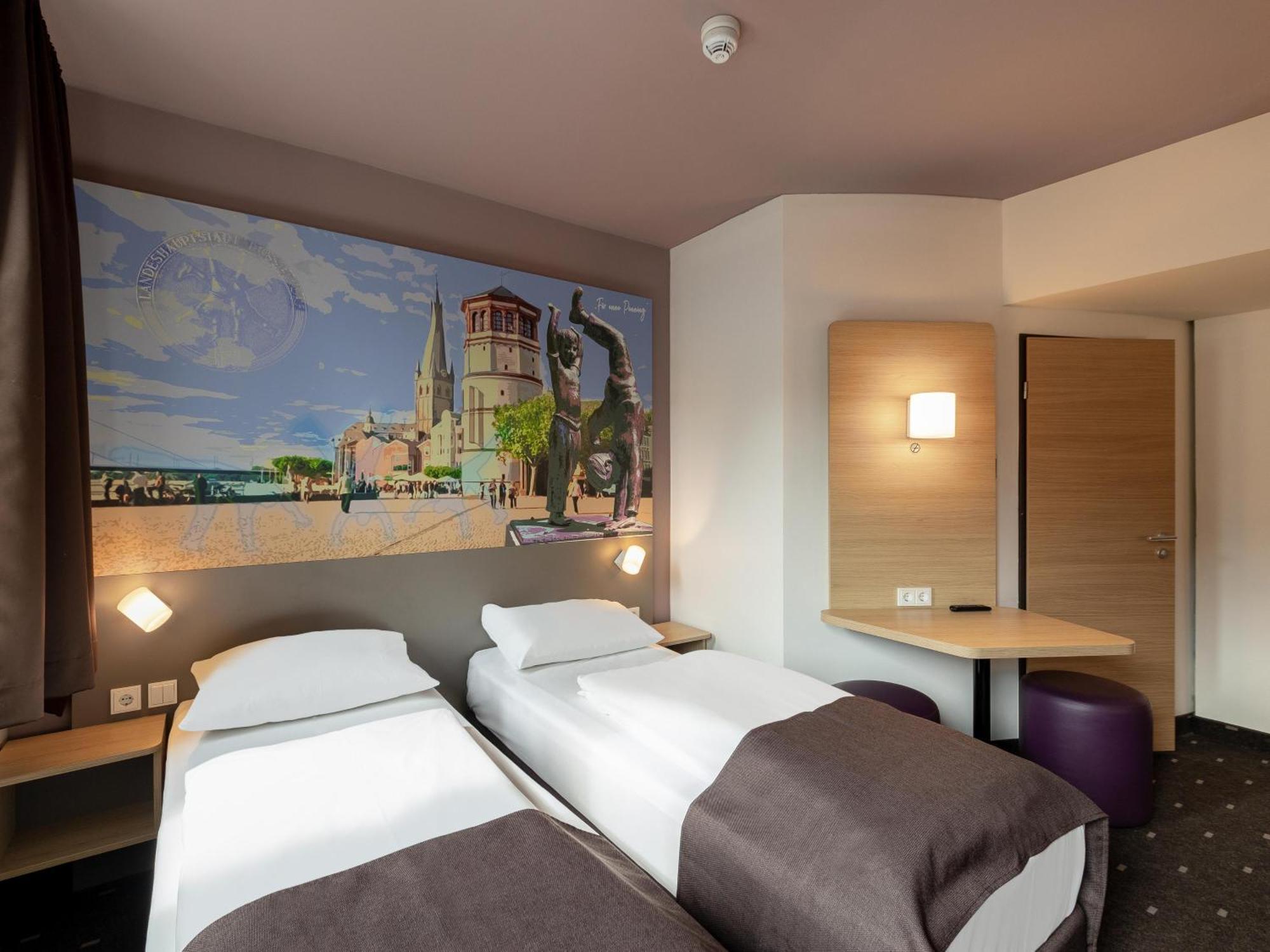B&B Hotel Duesseldorf-Mitte Exteriér fotografie