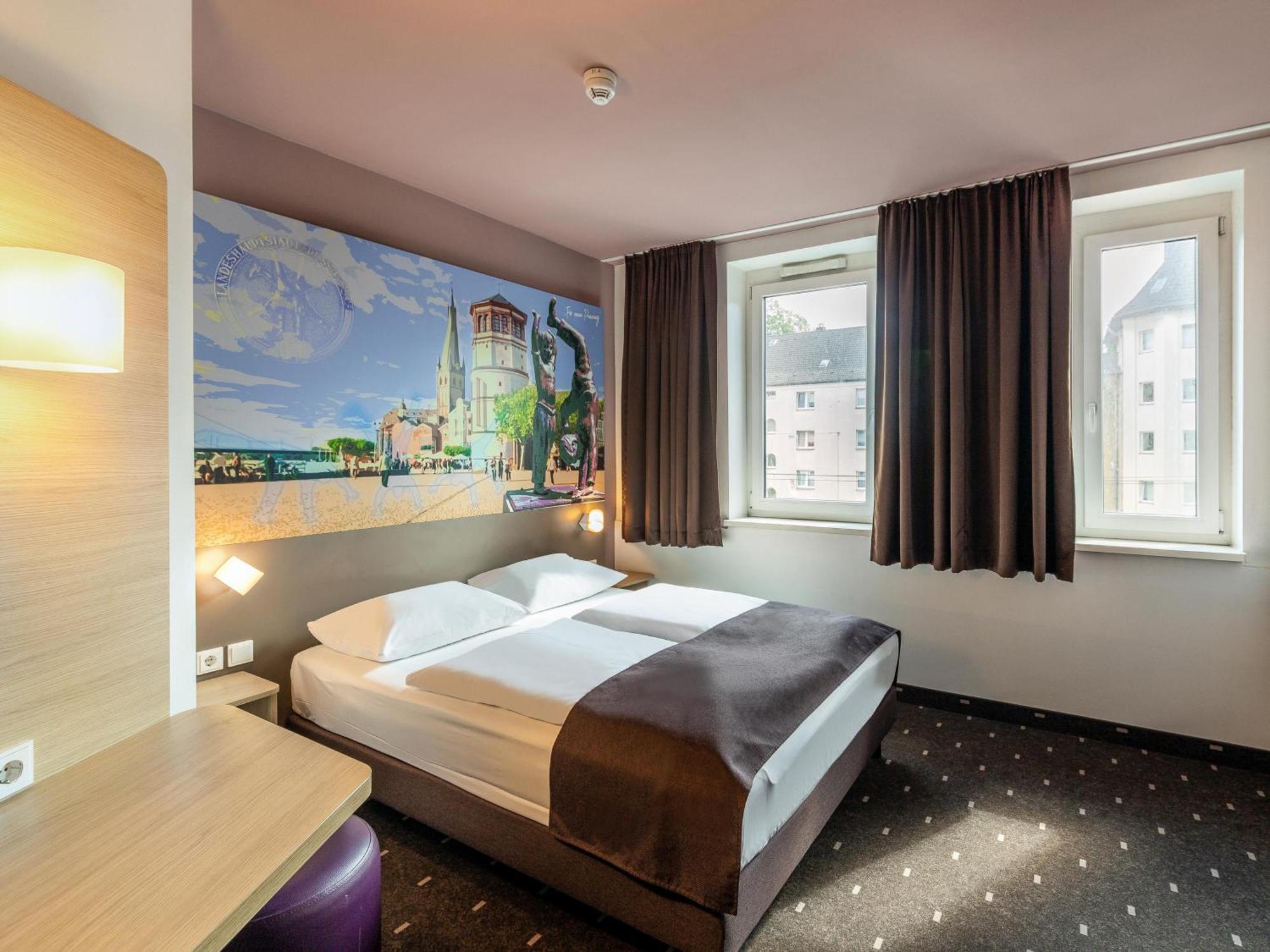 B&B Hotel Duesseldorf-Mitte Exteriér fotografie