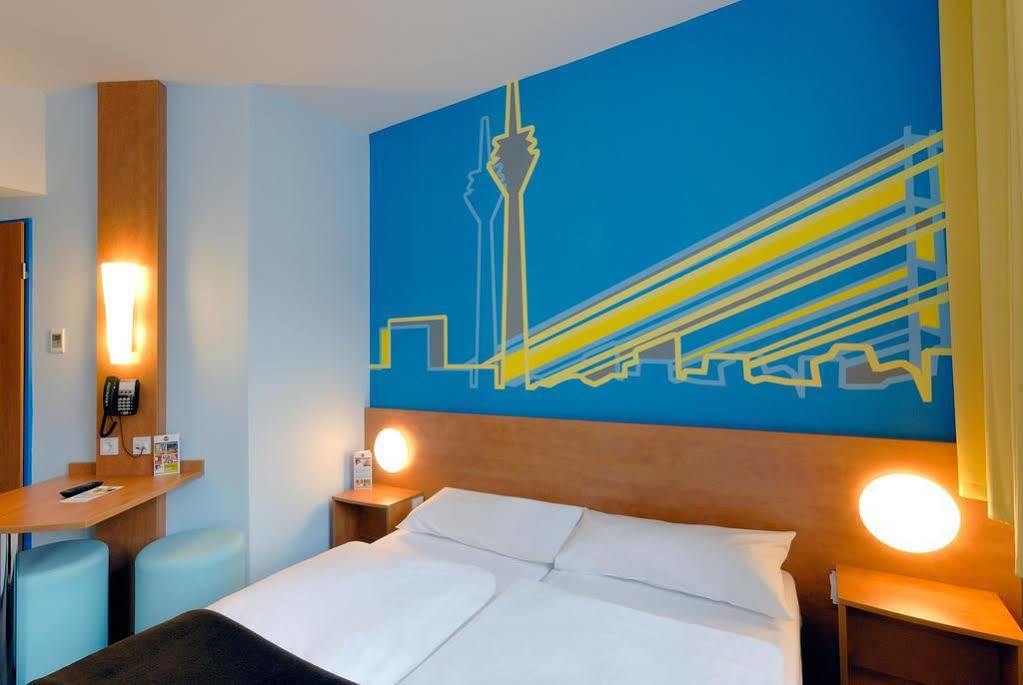 B&B Hotel Duesseldorf-Mitte Exteriér fotografie